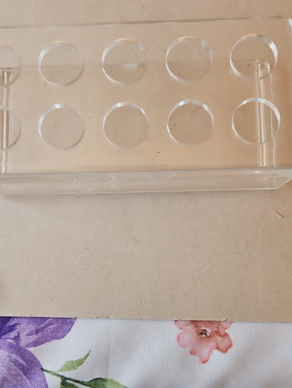 Signature Clear Acrylic Organizer Tray - Crystal Transparent